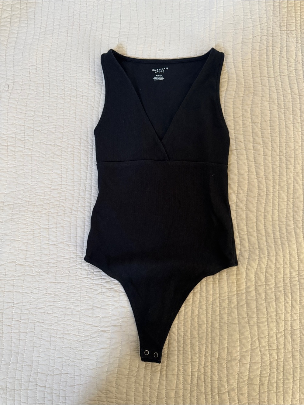 American Eagle Outfitters Black V‑Neck Sleeveless Bodysuit